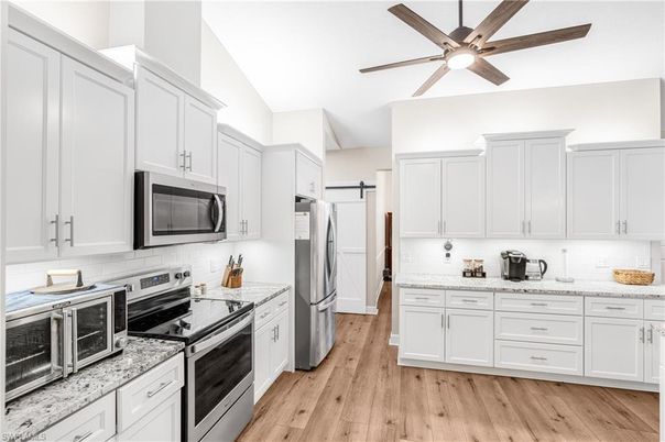 Interior, Kitchen, Wood Texture Flooring