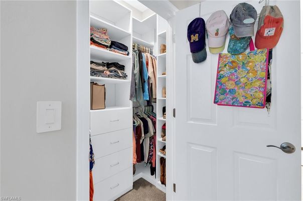 Interior, Walk-in Closets