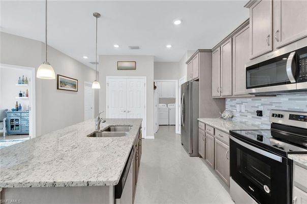 Interior, Kitchen, Pendant Lights, Recessed Lighting, Stainless Steel Appliances