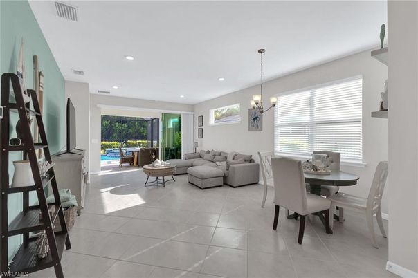Chandelier, Dining room, Interior, Living room, Recessed Lighting