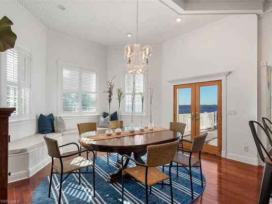 Dining room, Interior, Pendant Lights, Recessed Lighting, Water, Wood Texture Flooring