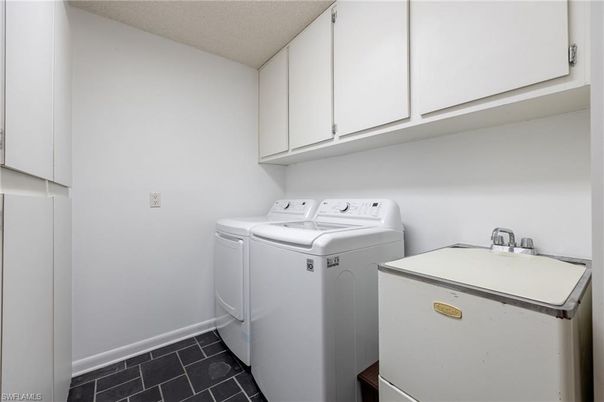 Interior, Washer