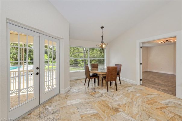 Dining room, Interior, Pendant Lights