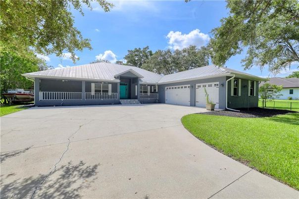 Attached, Backyard, Exterior, Facade, Ranch