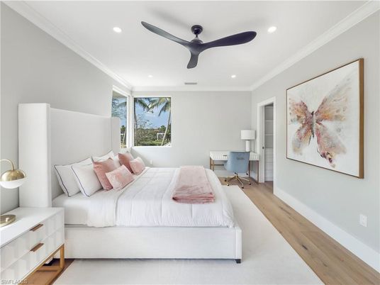 Bedroom, Interior, Recessed Lighting, Wood Texture Flooring