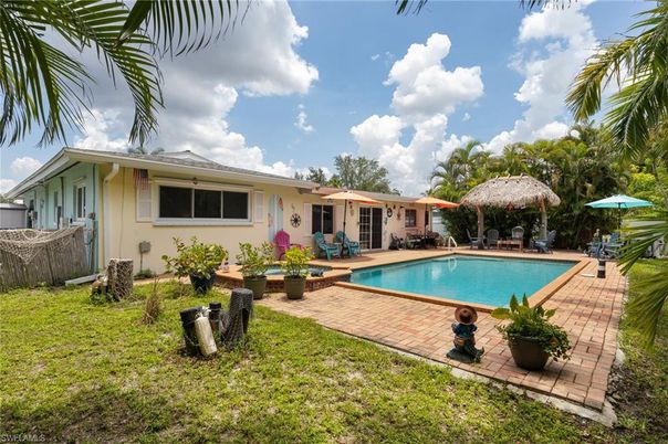 Backyard, Exterior, Pool