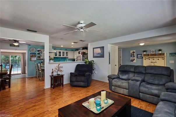 Dining room, Interior, Kitchen, Living room, Recessed Lighting, Wood Texture Flooring