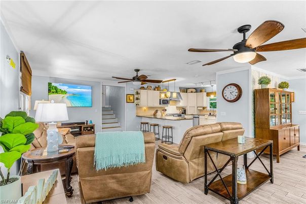 Interior, Kitchen, Living room, Pendant Lights, Stainless Steel Appliances, Wood Texture Flooring