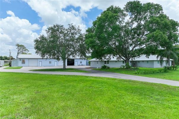 Backyard, Detached Garage, Exterior