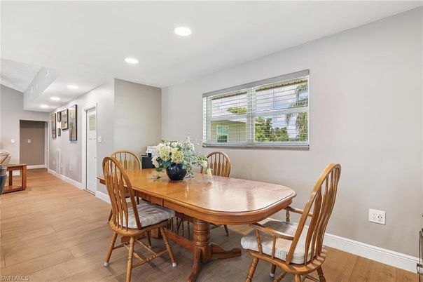 Dining room, Interior, Recessed Lighting, Wood Texture Flooring