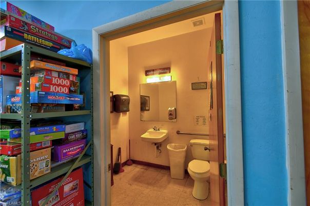 Bathroom, Interior