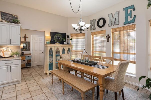 Chandelier, Dining room, Fireplace, Interior