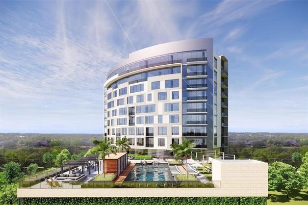 Exterior, Facade, Pool, Highrise