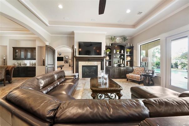 Fireplace, Interior, Living room, Recessed Lighting