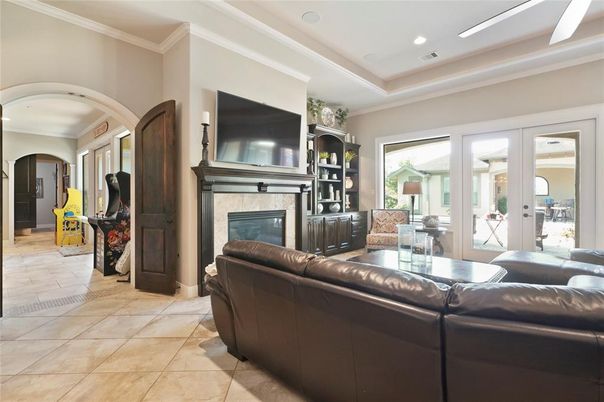 Fireplace, Interior, Living room, Recessed Lighting