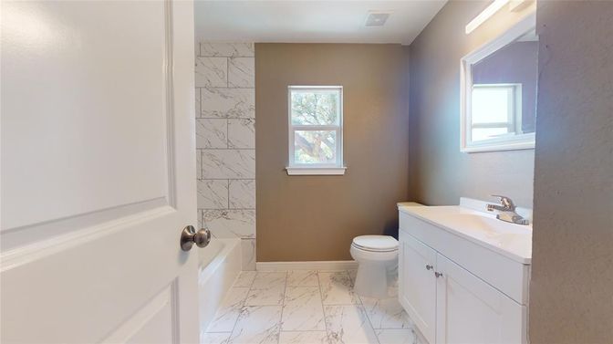 Bathroom, Interior, Marble, Marble Walls