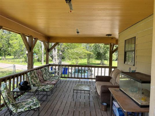 Exterior, Wood Texture Flooring
