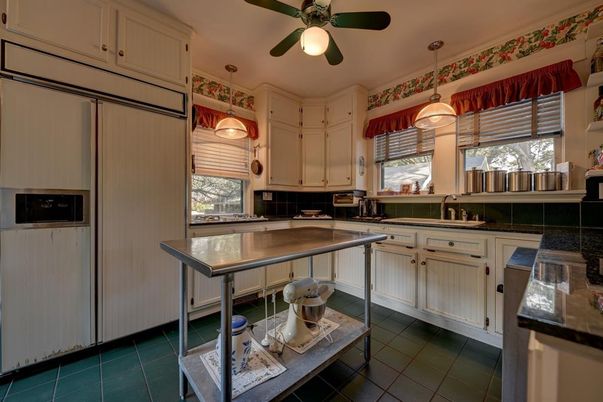 Interior, Kitchen, Pendant Lights