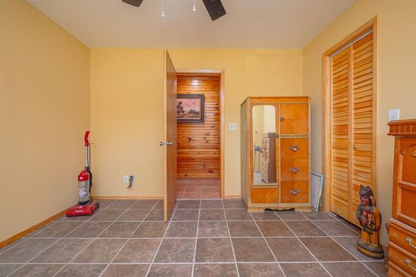 Empty room, Interior, Wooden Walls