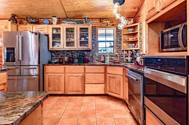 Interior, Kitchen, Pendant Lights, Stainless Steel Appliances