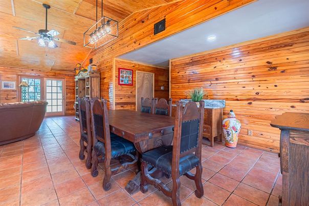 Dining room, Interior, Pendant Lights, Wooden Ceilings, Wooden Walls
