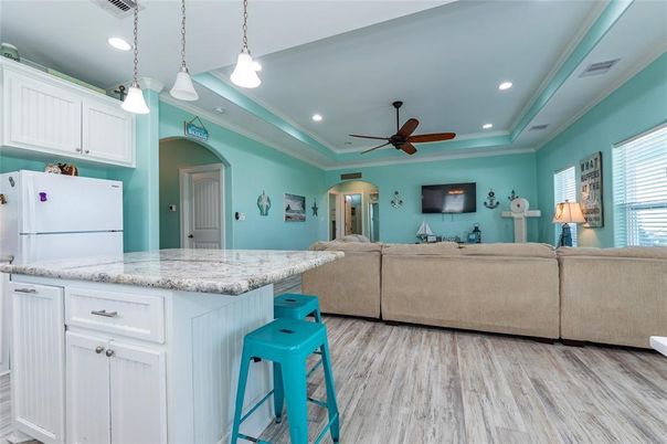 Interior, Kitchen, Living room, Pendant Lights, Recessed Lighting, Wood Texture Flooring