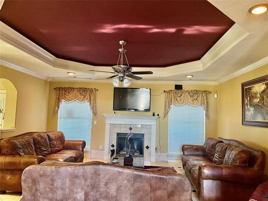 Fireplace, Interior, Living room, Recessed Lighting