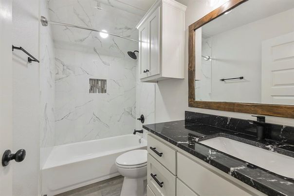 Bathroom, Interior, Marble Walls