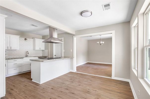 Chandelier, Interior, Kitchen, Pendant Lights, Wood Texture Flooring