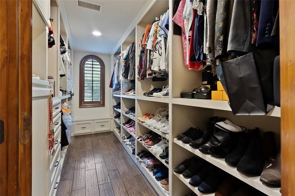 Interior, Recessed Lighting, Walk-in Closets, Wood Texture Flooring