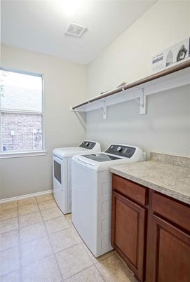 Interior, Washer