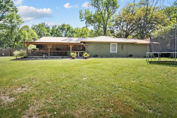 Backyard, Exterior, Playground