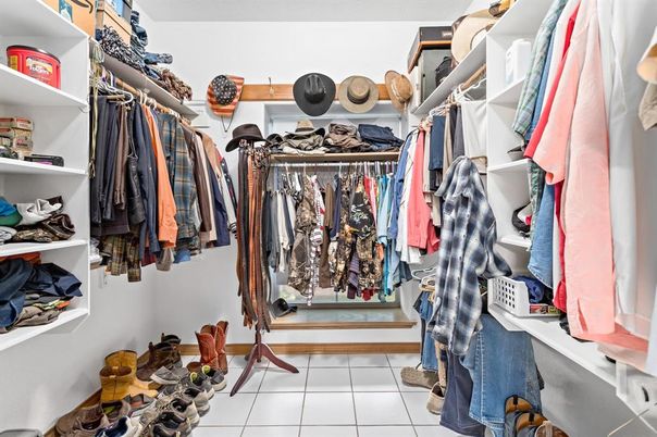 Interior, Walk-in Closets