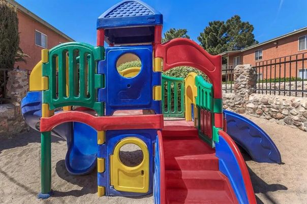 Backyard, Exterior, Playground