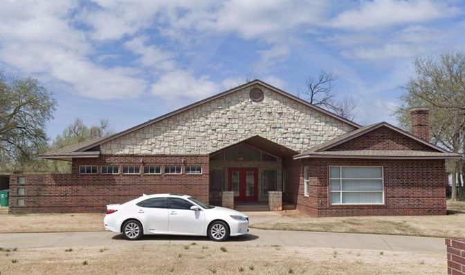Exterior, Facade, Brick Facade, Brick Traditional