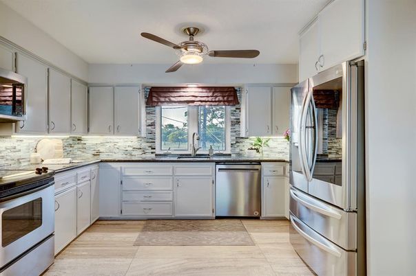 Interior, Kitchen, Stainless Steel Appliances