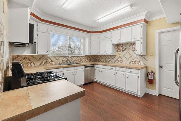 Interior, Kitchen, Wood Texture Flooring