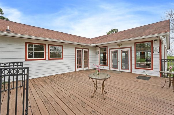 Exterior, Wood Texture Flooring