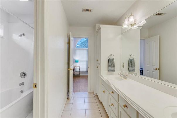Bathroom, Dual Sink Vanities, Interior, Wood Texture Flooring