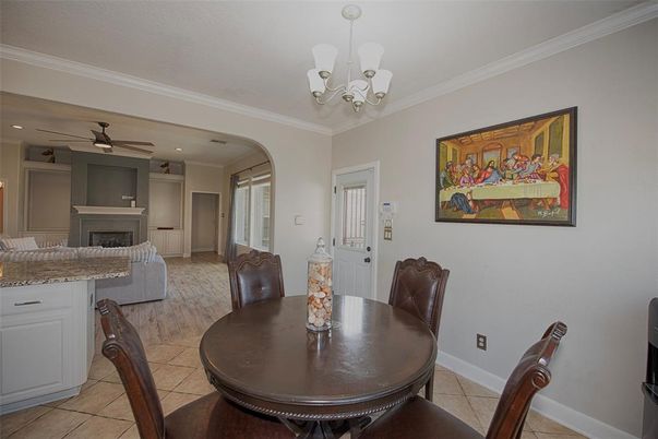 Chandelier, Dining room, Fireplace, Interior, Living room, Recessed Lighting