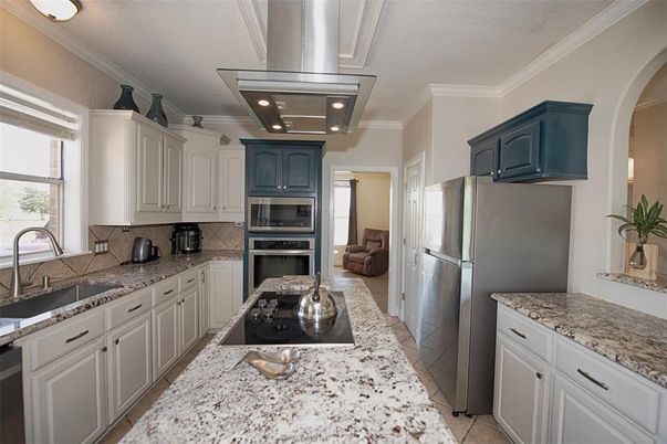 Interior, Kitchen, Stainless Steel Appliances