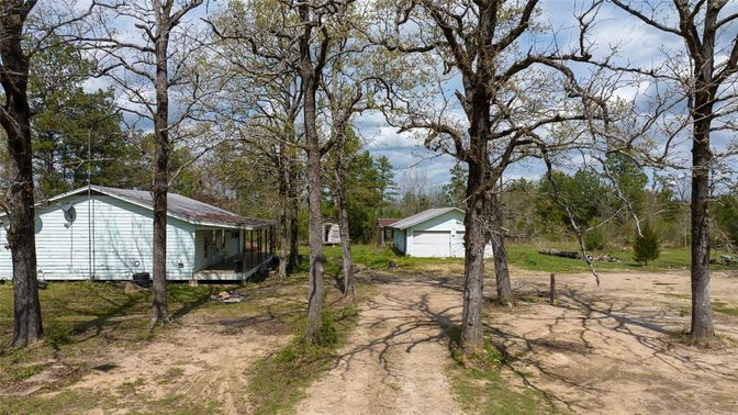 Backyard, Detached Garage, Exterior