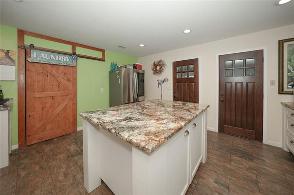 Interior, Kitchen, Recessed Lighting
