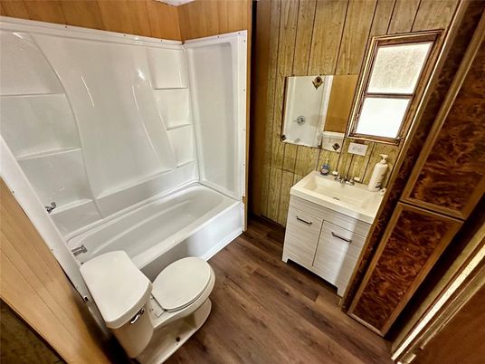 Bathroom, Interior, Wood Texture Flooring, Wooden Walls