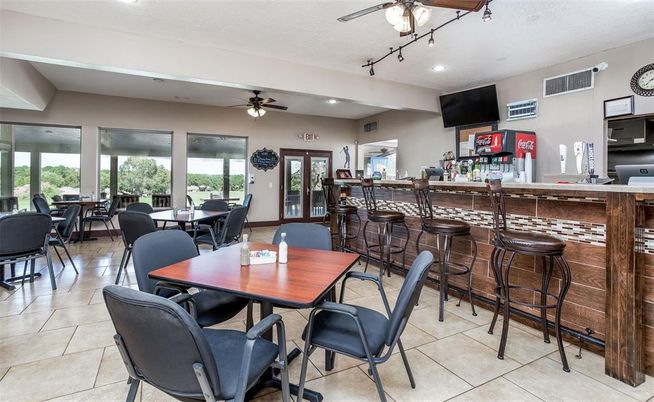 Dining room, Interior, Recessed Lighting
