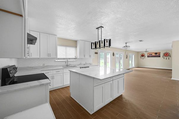 Interior, Kitchen, Pendant Lights, Wood Texture Flooring