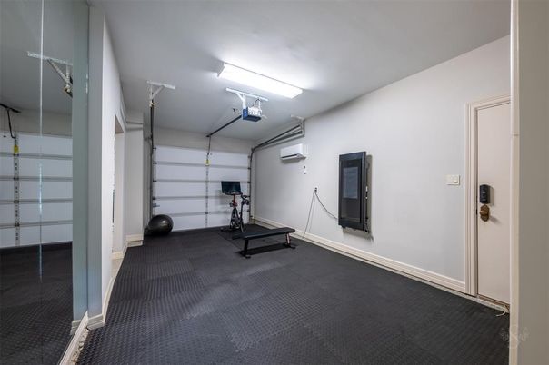 Fitness Equipment, Garage, Interior