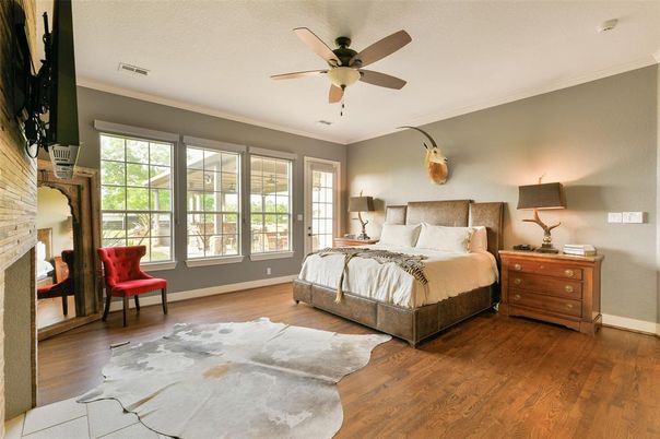 Bedroom, Fireplace, Interior, Wood Texture Flooring