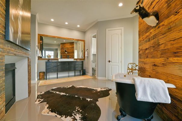 Bathroom, Fireplace, Free Standing Baths, Interior, Recessed Lighting, Wooden Walls