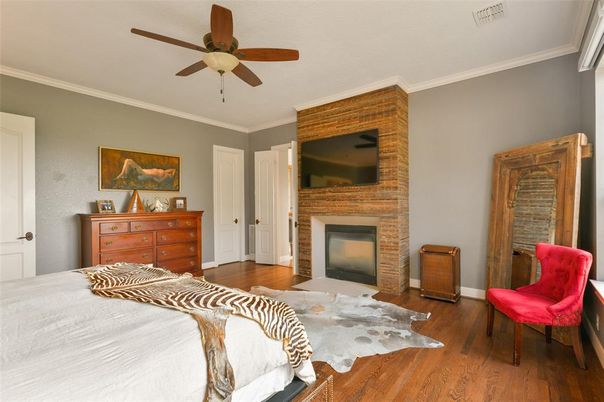 Bedroom, Fireplace, Interior, Wood Texture Flooring